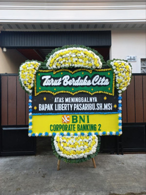 Papan Bunga Duka di Tangsi
