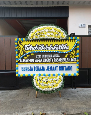 Papan Bunga Duka di Tangsi
